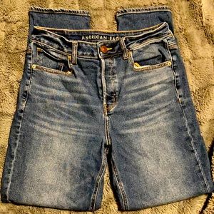 American Eagle Hi-Rise Tom Girl